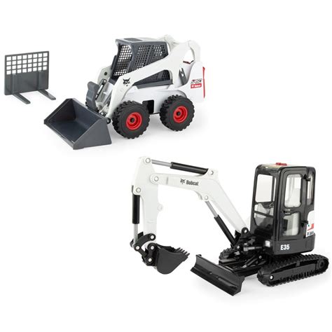 1/16 skid steer|Tomy 1/16 Big Farm Kids' Bobcat S450 Skid Steer Set with.